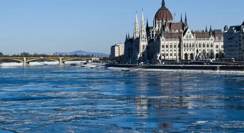 Nem a hideg, hanem a 2022-es gázáremelés miatt kellett a rezsistop