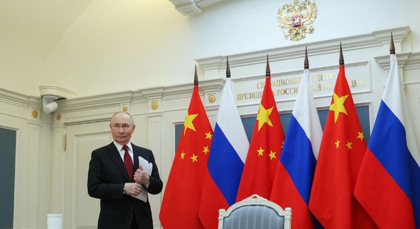 Hihetetlen látvány a Balatonnál, 79 millió eurót kell fizetni a migránsoknak, Putyin pedig egy napot kaphat rá, hogy elfoglalja Kijevet