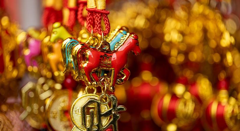 Kínai horoszkóp: kezdődik a Tűz Ló éve