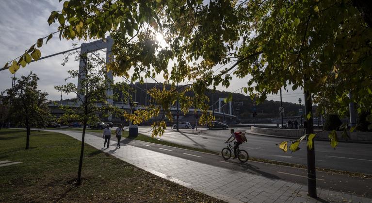 Megmutatja magát a tavasz, akár 16 fok is lehet csütörtökön