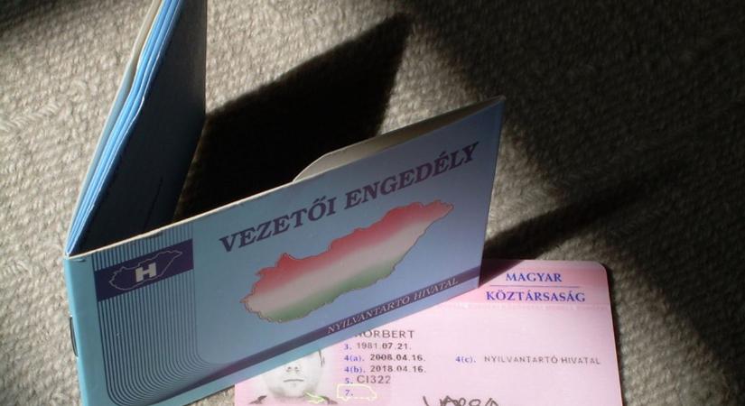 Ennyibe kerül ma a jogosítvány hosszabbítása – és így intézheted el online ingyen
