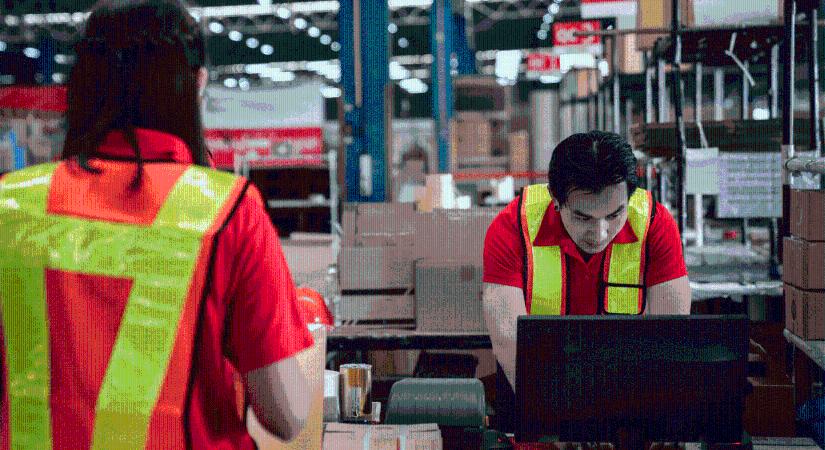 Amazon: -30 000 ember, kulturális reset és a 125 milliárd dolláros fogadás