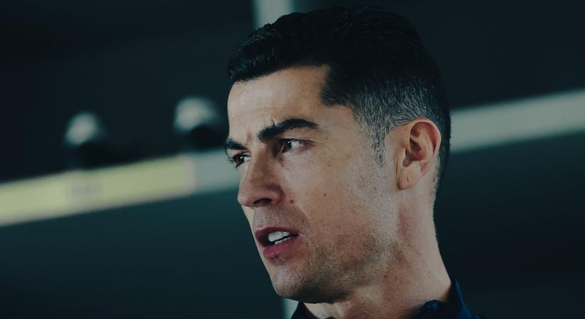 Mesébe illő átigazolás: címlapon Cristiano Ronaldo klubváltása