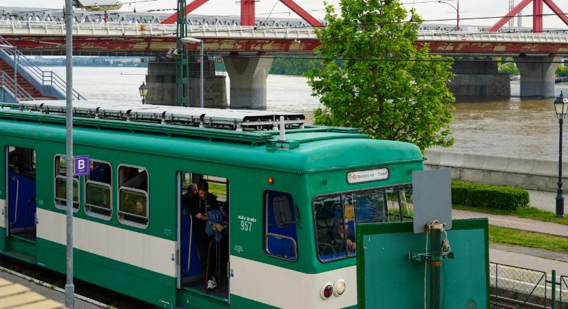 Vitézy szerint Lázár szerencsétlenkedése miatt elbuktuk a 114 milliárdos uniós támogatást a HÉV felúíjtására