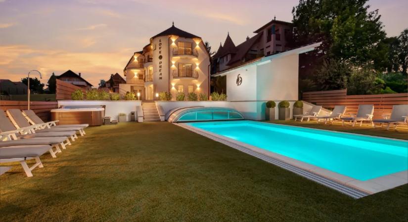 AZ ÉV HOTELE: Elindult a Dél-Dunántúl régió versenye