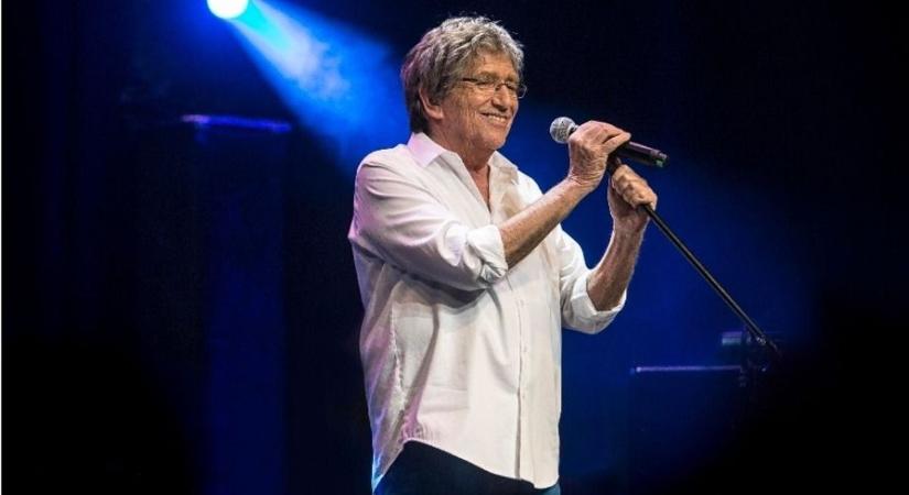 Stand uposok és Kern érkezik Kápolnásnyékre