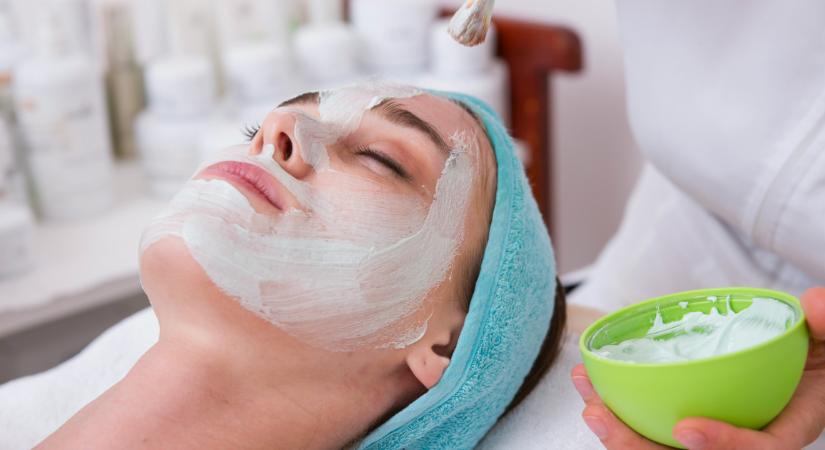 Ettől az arcápolási rutintól 10 évet fogsz fiatalodni