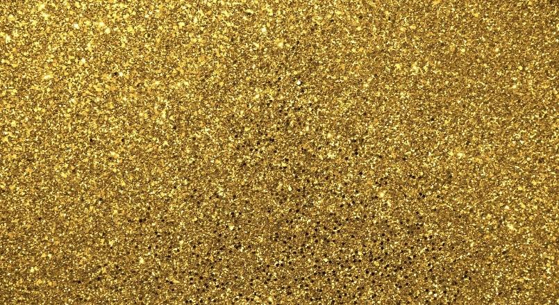 Hamis aranylapokkal bukott le egy győri banda