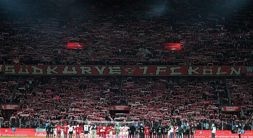 Elképesztő nézőszám egy U19-es meccsen: 50 ezer szurkoló tombolt a stadionban! - videó