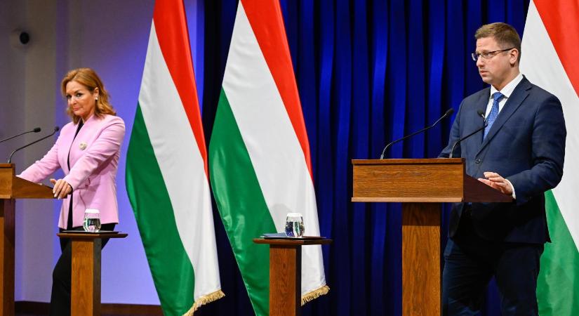 Magyar Péter vezet, az Orbán-kormány próbálja betiltani a jogot – Kormányinfó percről percre