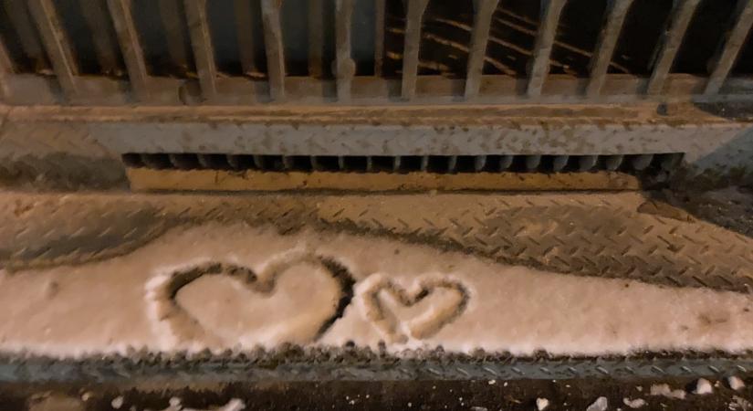 Budapest szívei – tíz év fotókiállítása a Massolit-ban