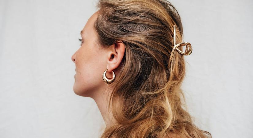 A fogas hajcsipeszek tényleg károsítják a hajat? Ezt mondják a szakértők