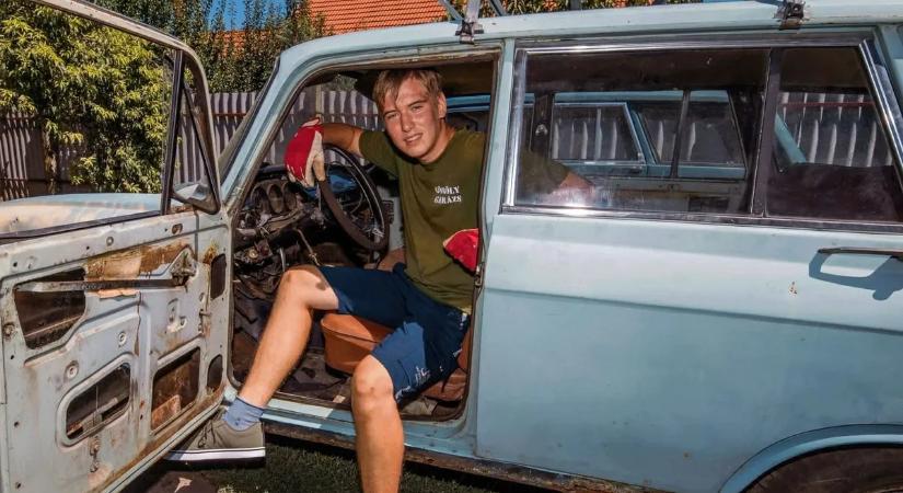 Egészen elképesztő: 16 évesen ír veteránautó történelmet Gyurika