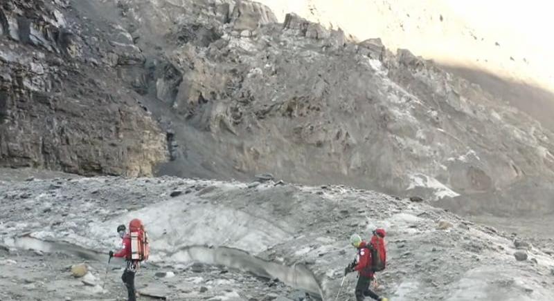 Így mosdik Klein Dávid és Nagy Márton 8000 méteren – a Spektum minden lépésüket megmutatja