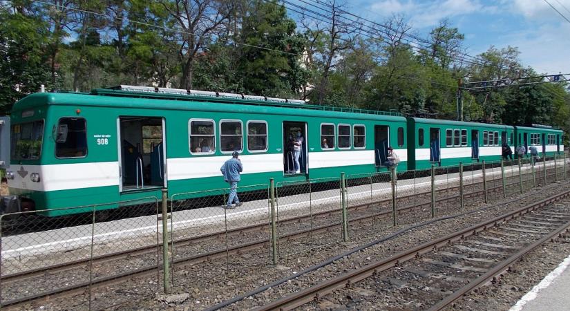 HÉV-tender: itt a minisztériumi válasz Vitézy Dávid állításaira!