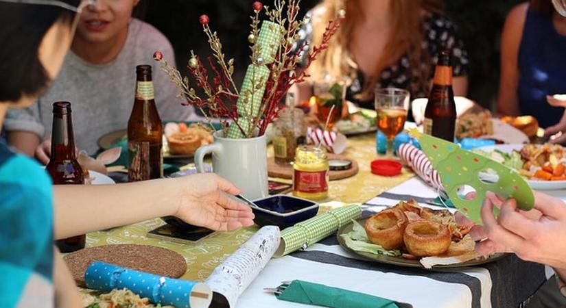 Olcsóbb lett az üzleti ebéd