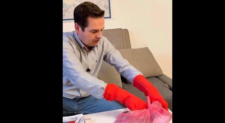 Németh Balázst a kutyaürülék sem tántorította el a postaláda kinyitásától