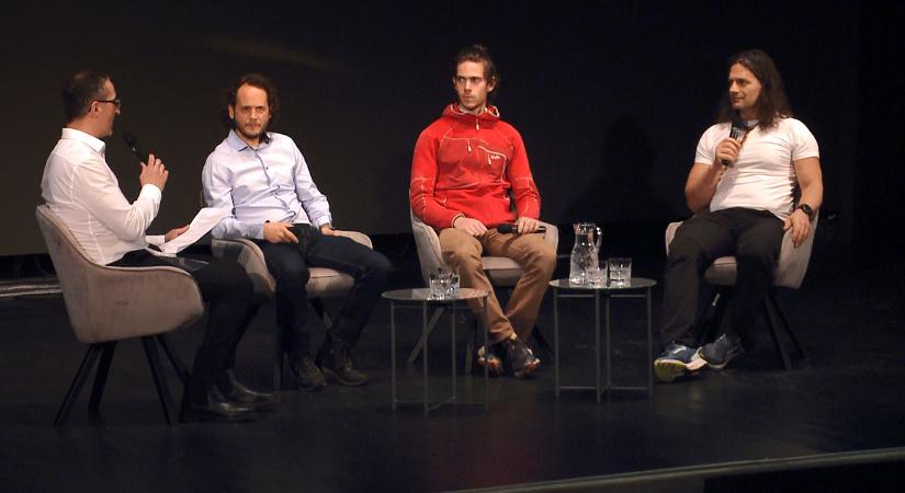 A kitartás művészetéről hallhattak a debreceniek – videóval