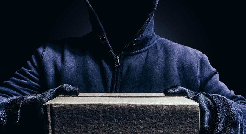 200 milliós átverés Amerikában: Győri fiatalok buktak le a hamis aranylapokkal