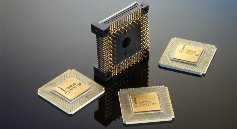 44 éve jelent meg az Intel 286-os processzora, az Intel 80286-os modell