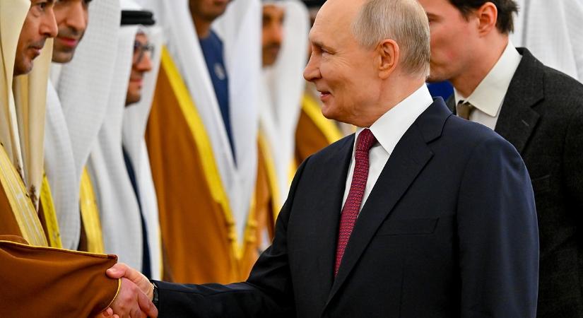 Vége a dalnak? Putyin elszólta magát: akkora a fékezés az orosz gazdaságban, amitől a fal adja a másikat