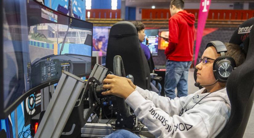 2026-ban újra jön Magyarország legnagyobb videójátékos rendezvénysorozata, az OGEX