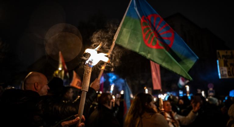 Lázár János kasztrendszere