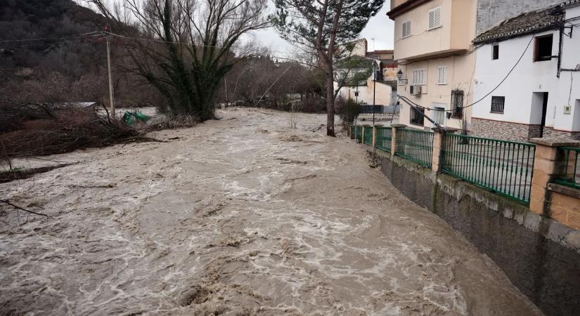 Brutális pusztítást végzett a Leonardo nevű vihar Portugáliában és Spanyolországban