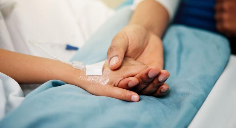 Látogatási tilalmat rendeltek el a kórházban