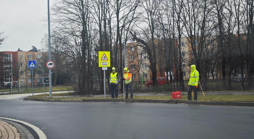 Leállt a forgalom Szombathelyen, de nem baleset volt