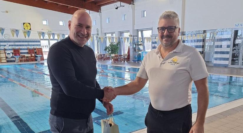 Életet mentett az algyői termálfürdő úszómestere, Daru László