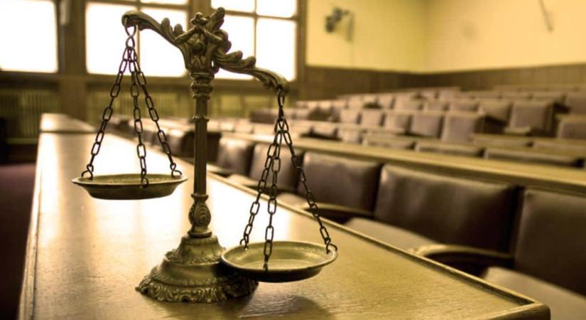 Bor helyett klóros fertőtlenítőt kapott a vendég – maradandó sérülés lett a vége