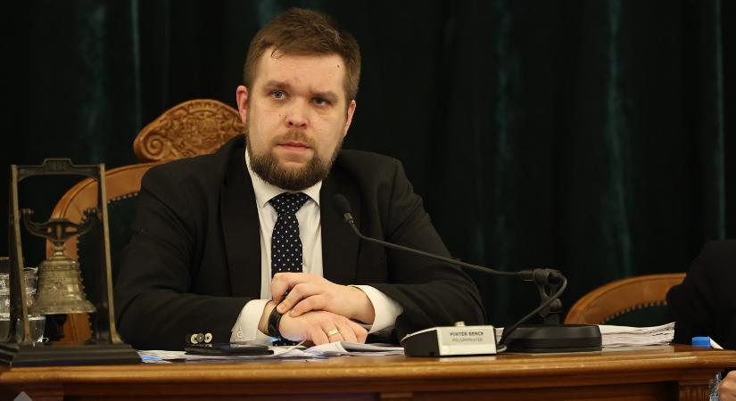 Pintér Bence elrontotta nagy elődje történelmi csengőjét