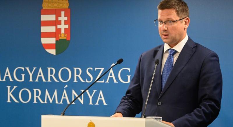 Gulyás Gergely: megváltozott a februári nyugdíjak kifizetése