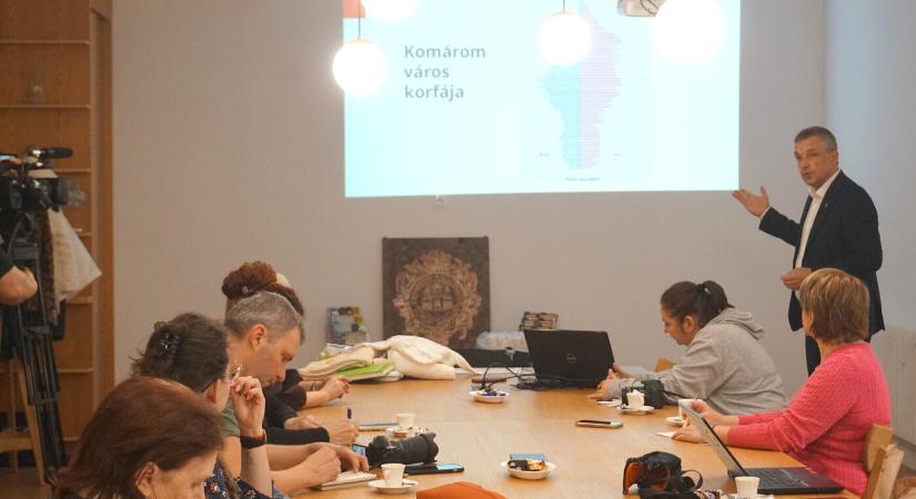 Családbarát honlapot hozott létre Komárom