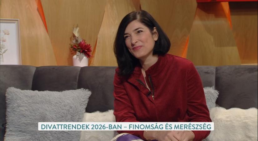 Így öltözz 2026-ban: Somogyvári Edit elárulja, milyen színek és fazonok hódítanak idén