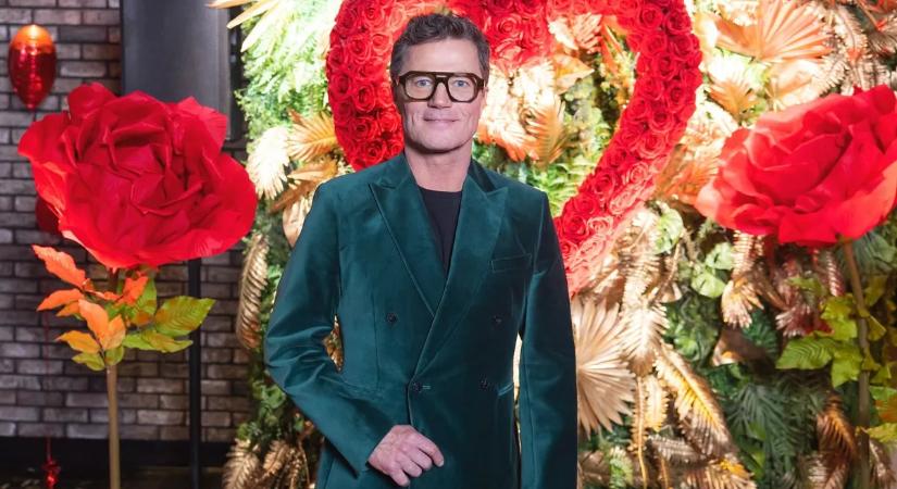 Döbbenetes bejelentést tett A Nagy Ő: Zöld utat adott a csókhoz