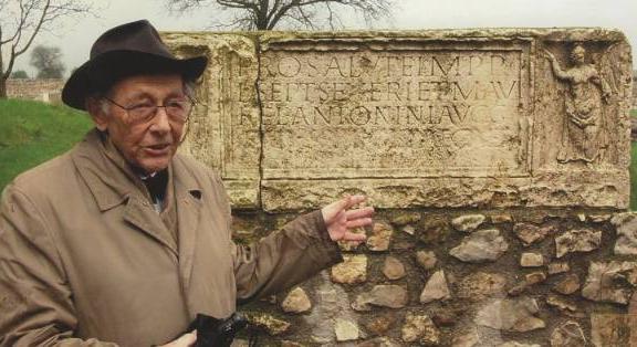 105 éve született a múzeumi szakma egyik meghatározó alakja, Fitz Jenő