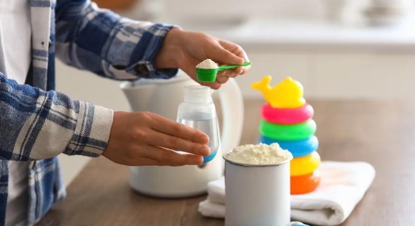 Veszélyes tápszereket hívott vissza a hatóság - ha vettél ezekből, ne add a babádnak!