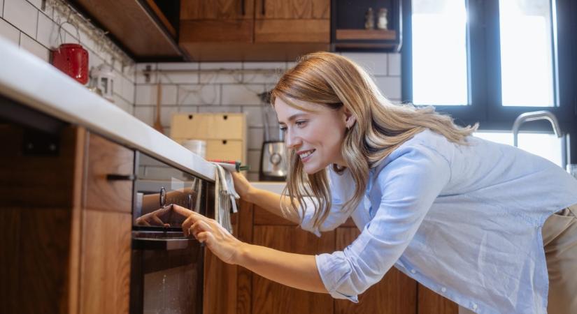 Pekingi kacsa olcsóbb kivitelben: aszalt szilvás-mézes csirkecomb