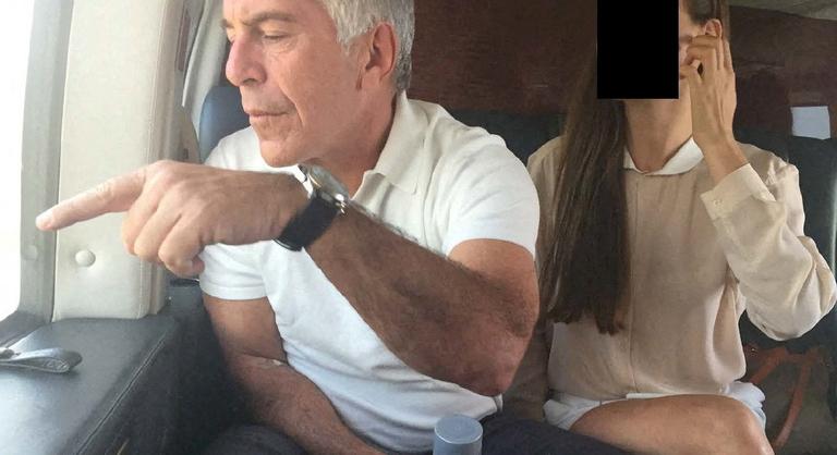 Eltemetett holttestek, titkos videók: furcsa e-mailt találtak az Epstein-aktákban