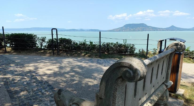 Kicsúszik a talaj a balatoni luxuslakópark alól? Lázár Jánosék váratlanul akcióba léptek