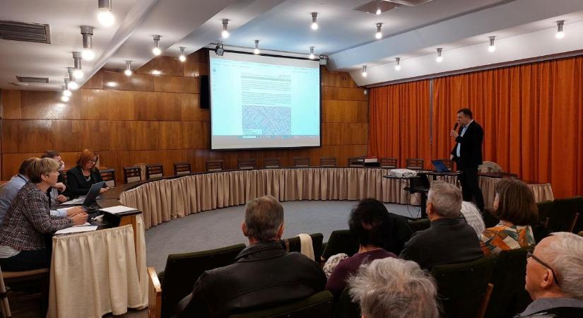 Fórum a Lánc utca felújításáról