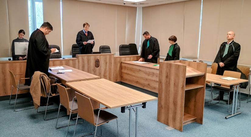 A Magyar Ügyvédi Kamara hosszan sorolja, milyen elveket és szabályokat sért a kormányrendelet, ami tiltaná a szolidaritási hozzájárulás elleni pereskedést