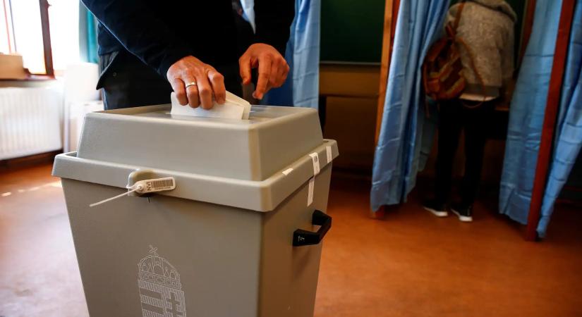 Petíció indult a külképviseleti szavazás egyszerűsítéséért