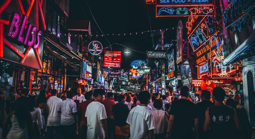 A bűn városa, ahol minden megvehető – így működik a világ hírhedt prostifővárosa