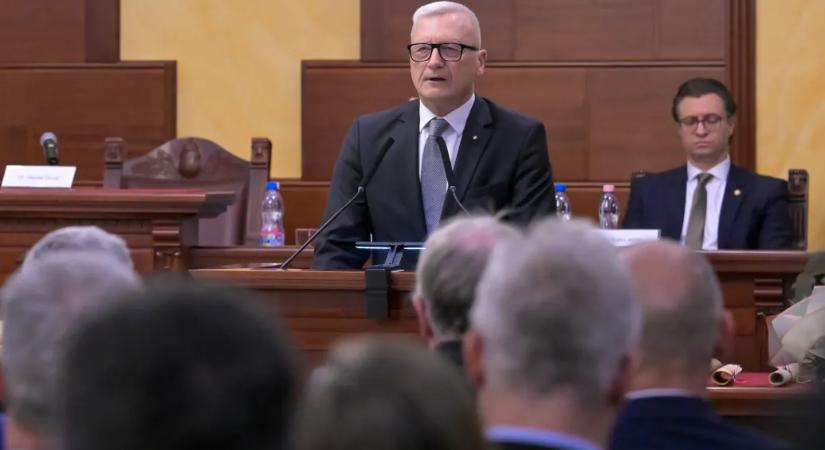 A bíróság után az ügyvédi kamara is kiakadt a szolidaritási hozzájárulás ügyében hozott rendeleten