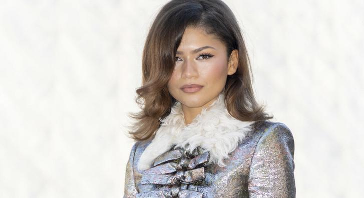 Szokatlanul rövid hajjal tündököl Zendaya legújabb fotósorozatán
