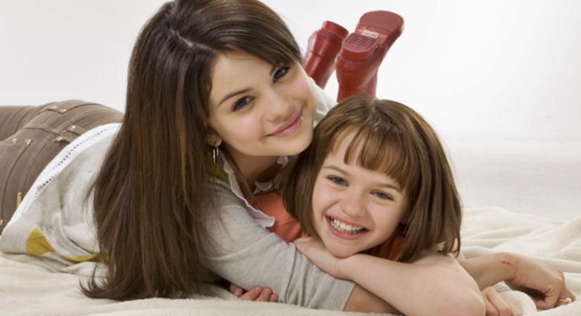 Emlékeztek a tündéri kis Ramonára a Ramona és Beezus-ból? Ilyen bombázó lett a 26 éves színésznő