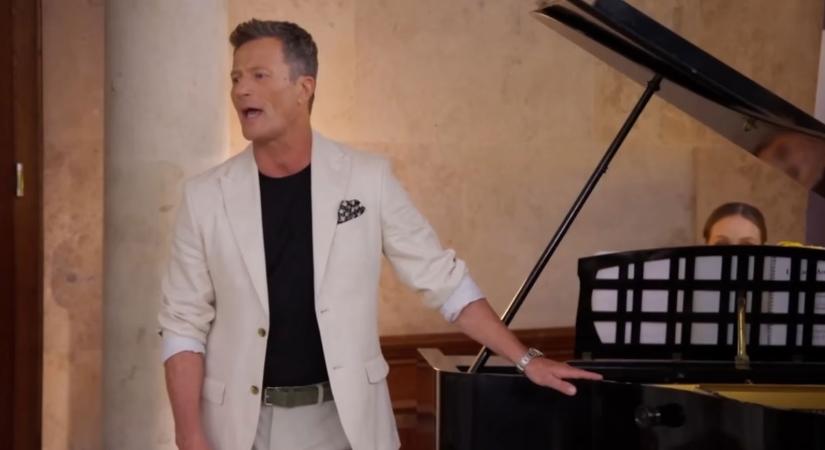 Közröhej tárgyává tették Stohl András ajándékát, őszinte gesztusa miatt szégyenkezhet a színész